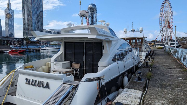 Yacht "Tallula"