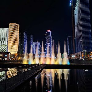 Танцующие Фонтаны на озере Ардагани