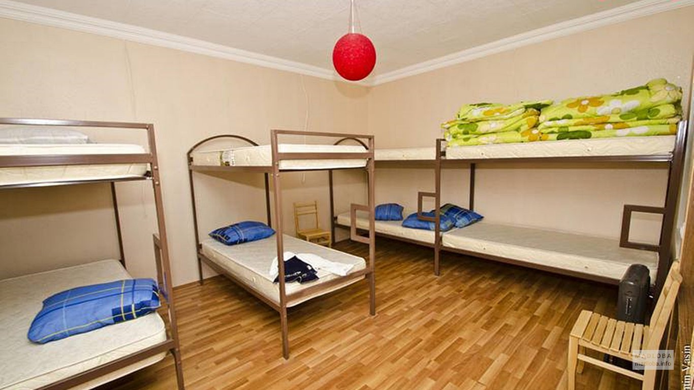 Интерьер спальни в Тбилиси Хаус