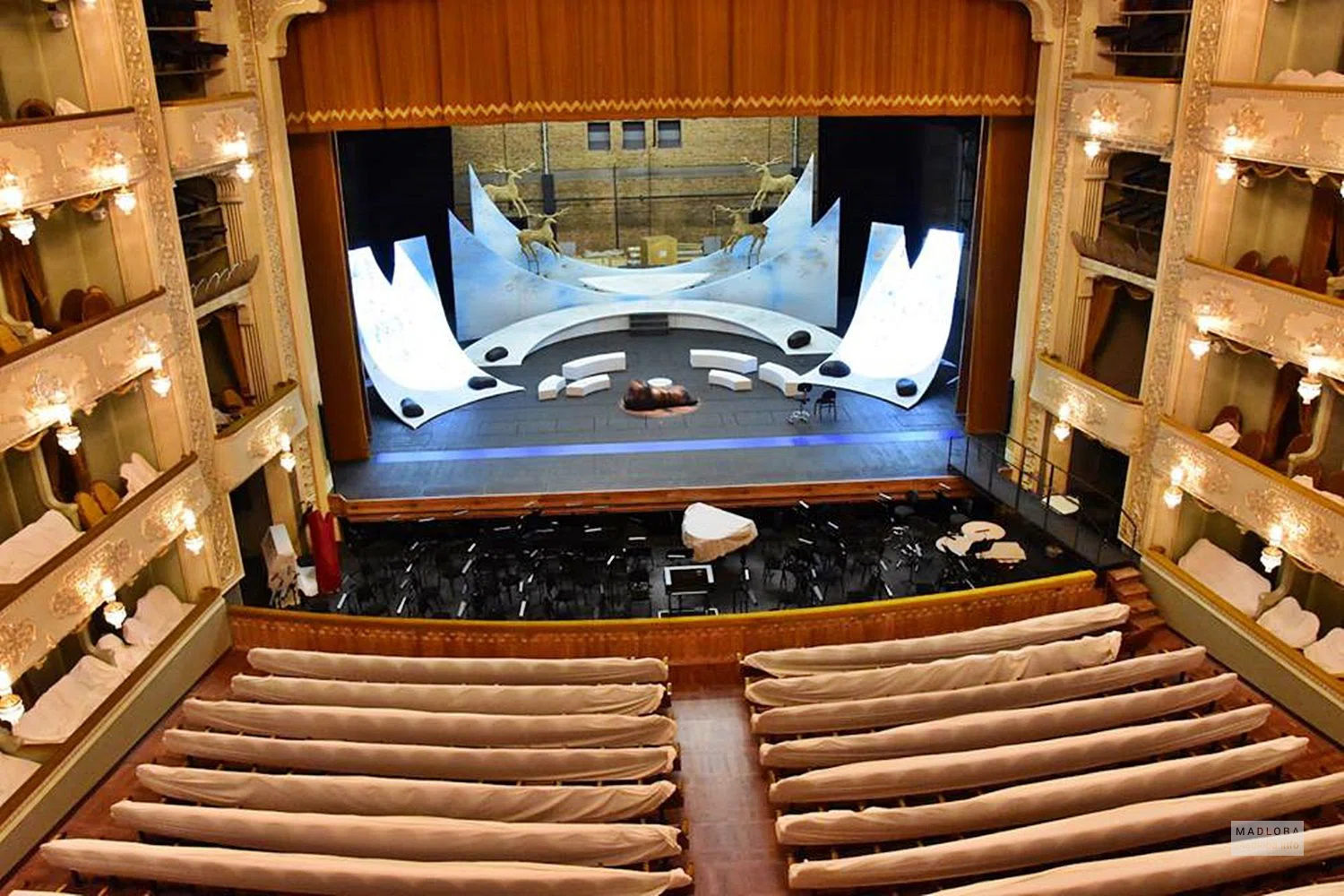 Teatr-opery-Paliashvili.max-1920x1080.format-webp.mwtmk_L9LhuQO.webp