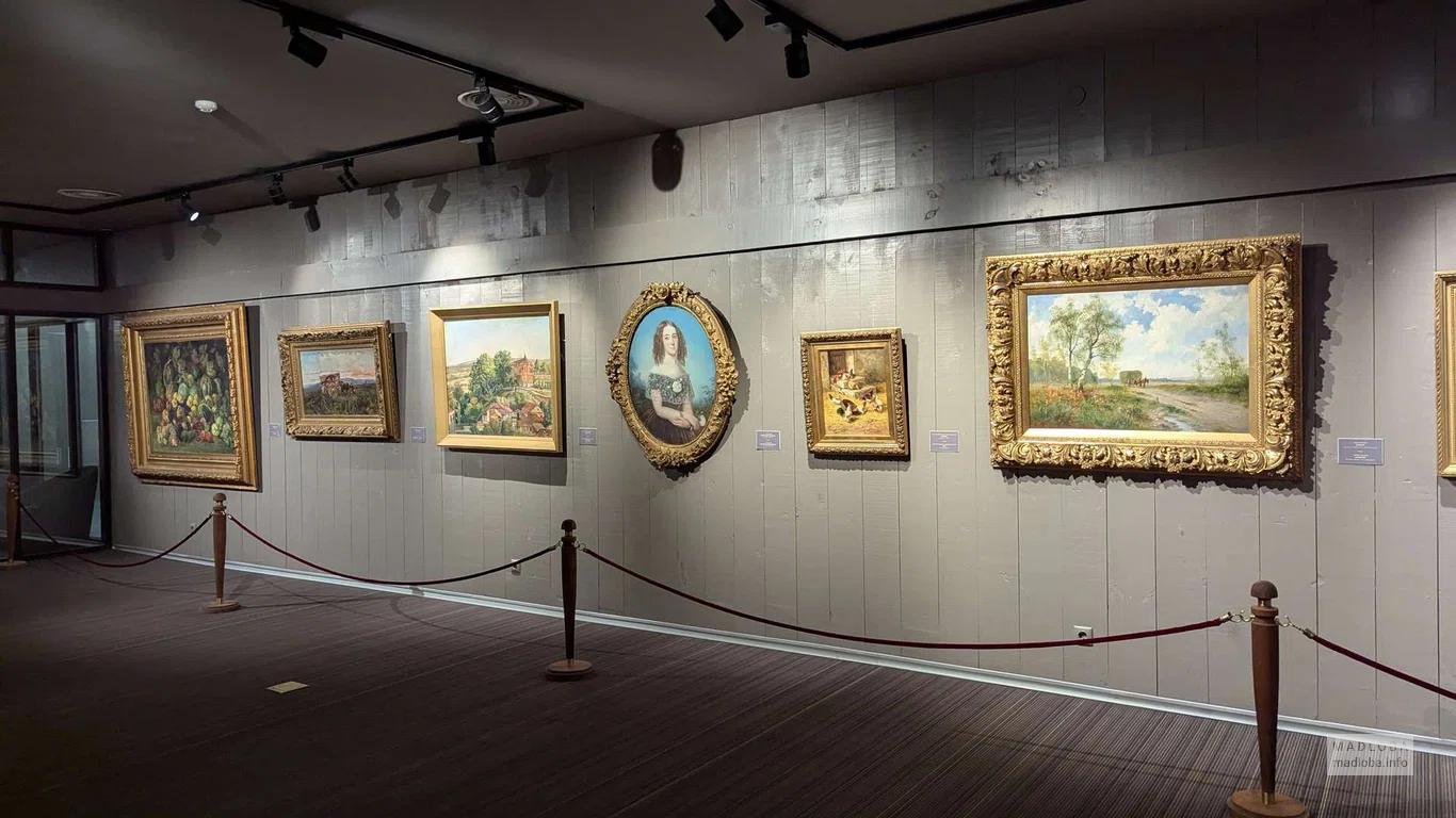 Телавский Исторический музей — галерея портретов и жанровой живописи