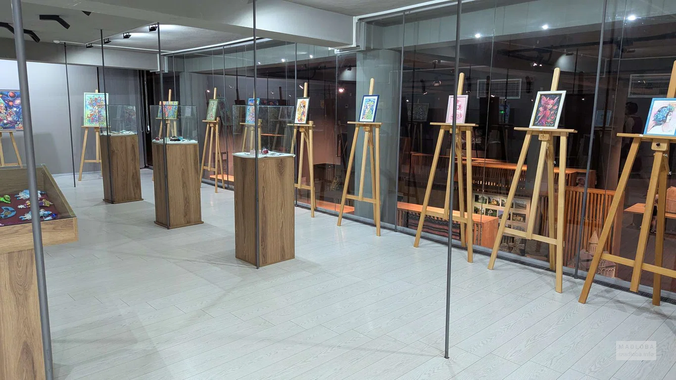 Галерея современной живописи