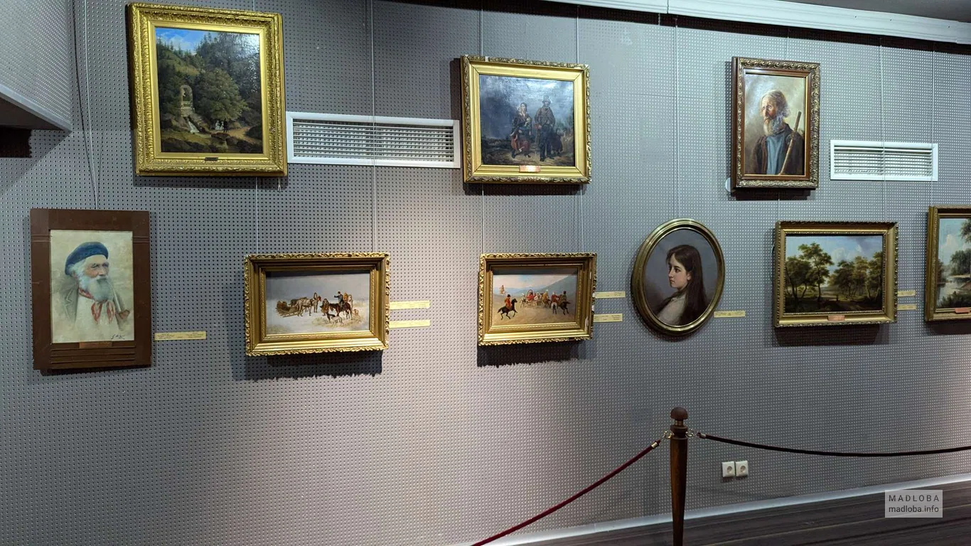 Зал живописи Телавского Исторического музея