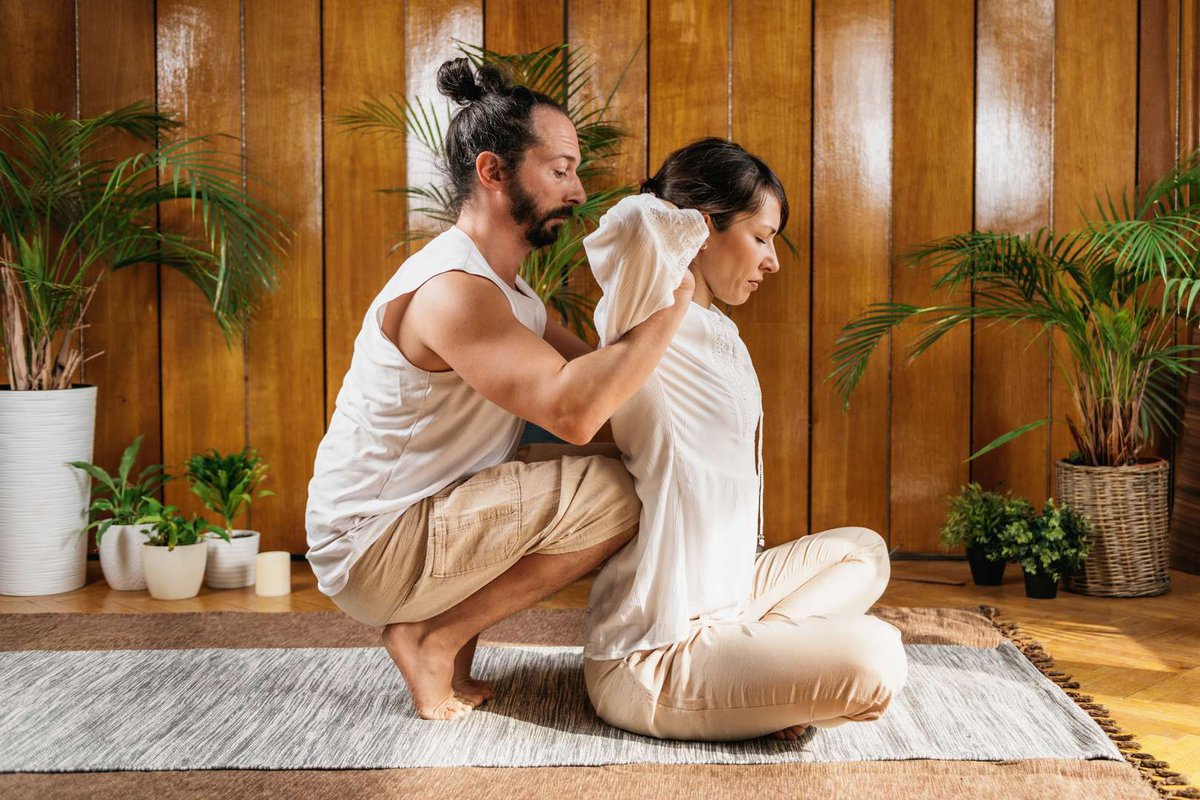 Тайский йога-массаж