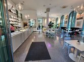 The Museum - a healthy & artsy cafe