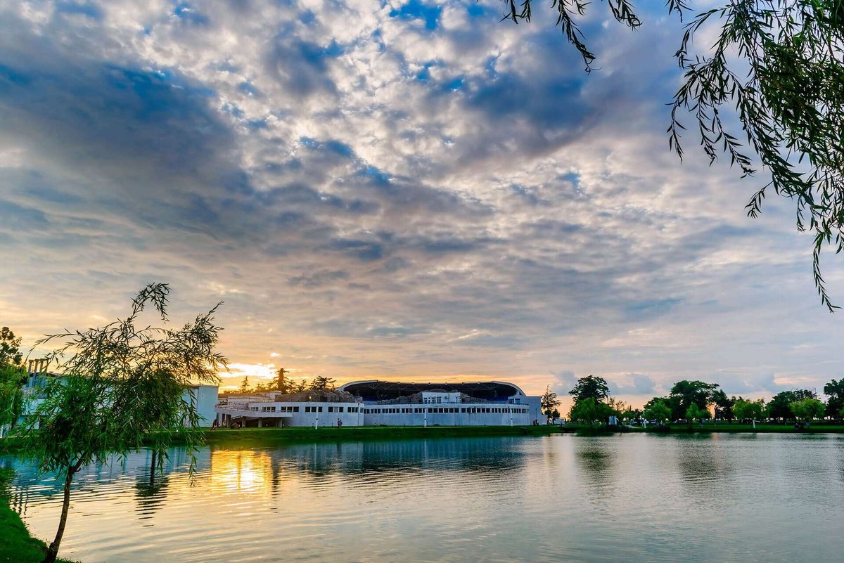 The dolphinarium building near Lake Nurigol. Batumi Dolphinarium