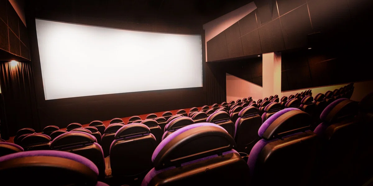 Theaters-and-cinemas.2e16d0ba.fill-1200x600.format-webp.webp