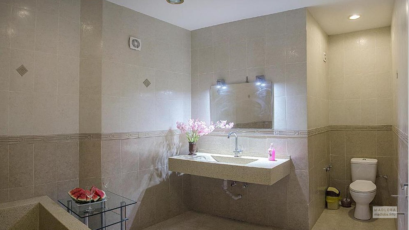 Ванная комната в Tiflis Luxury Boutique