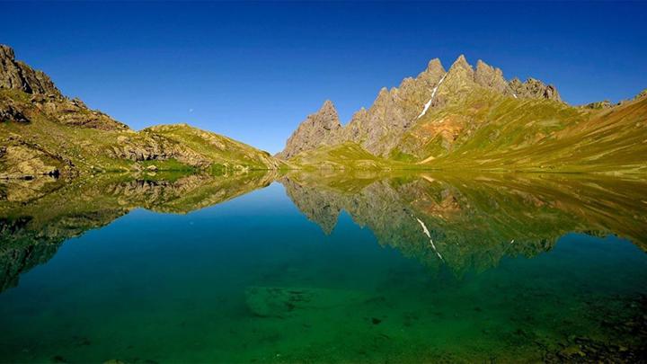 Необыкновенное озеро Тобаварчхили