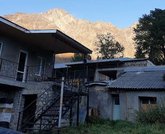 ზევით ყაზბეგზე