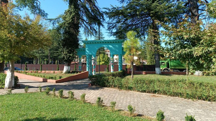 Tsalenjikha Central Park