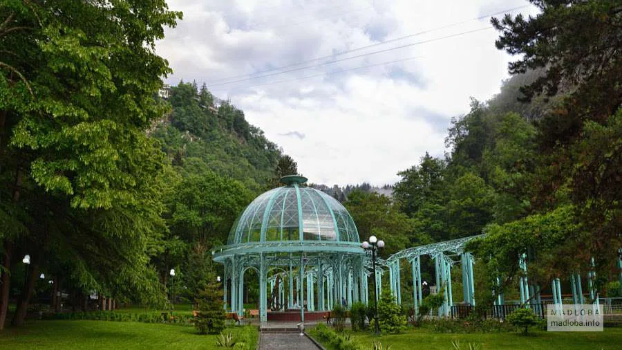 Центральный парк Боржоми - источник