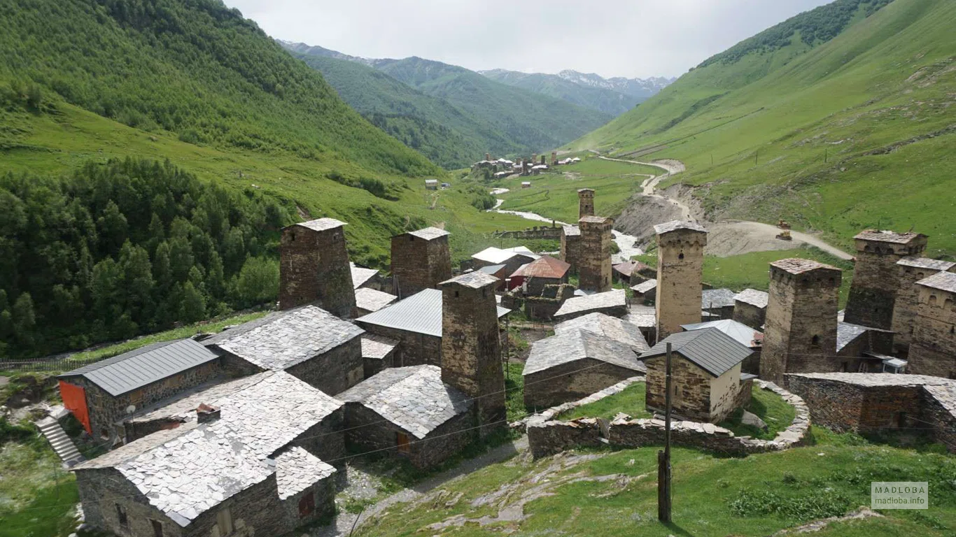 Церковь Спаса Чажаша в Ушгули