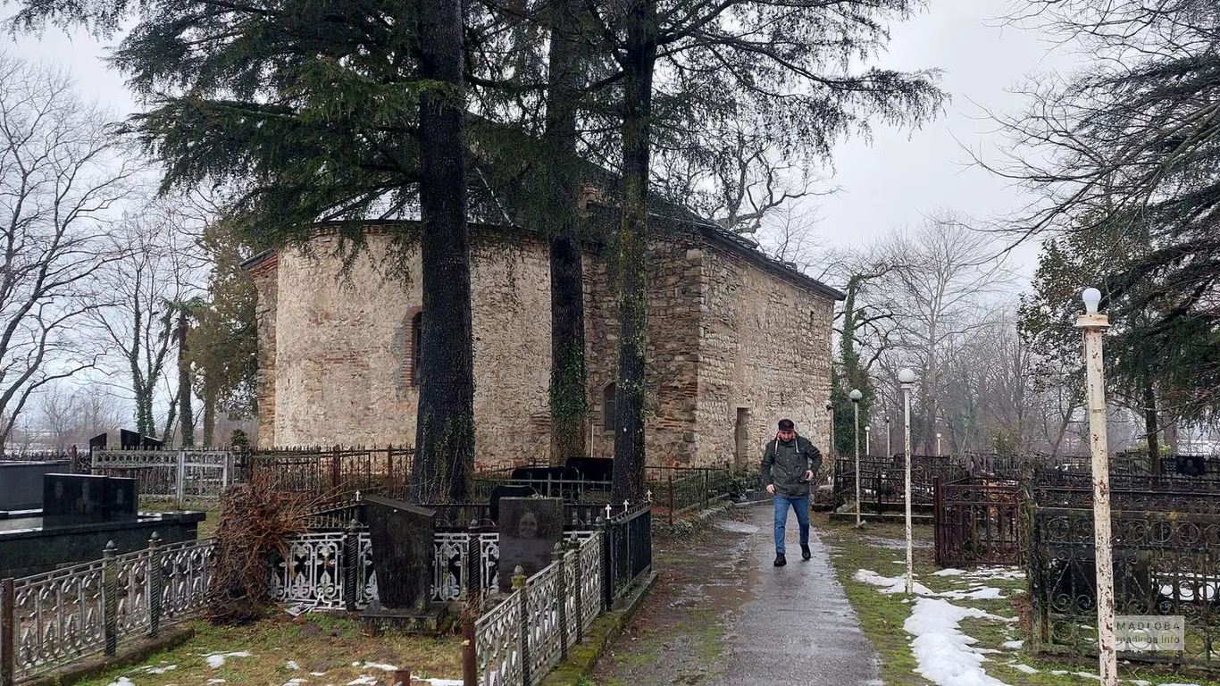 Церковь Святого Архангела в Сепиети