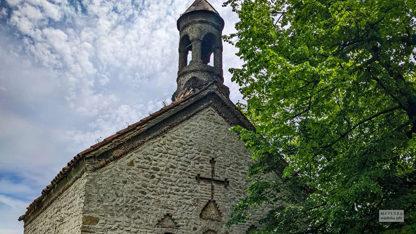 Церковь Джварпатиосни, архитектурный памятник в Ахмета