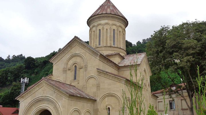 Church named after St. Andrew the First-Called in Sarpi
