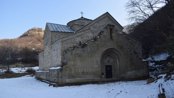 Church named after St. Nikoloz in Kvemo Nichbisi