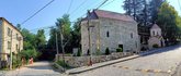 20-ე სკოლის გვერდით ეკლესია