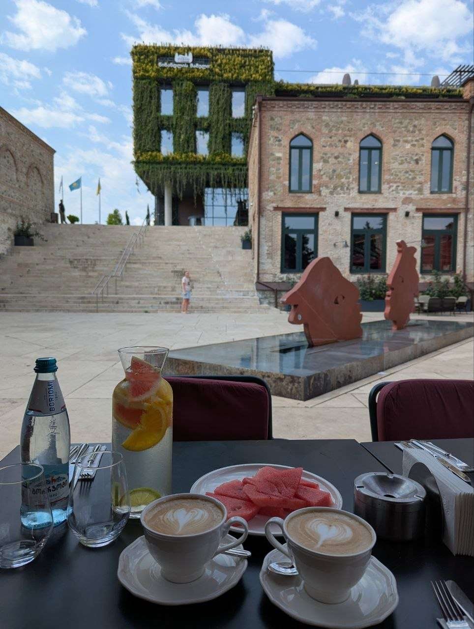 Tsinandali estate breakfast