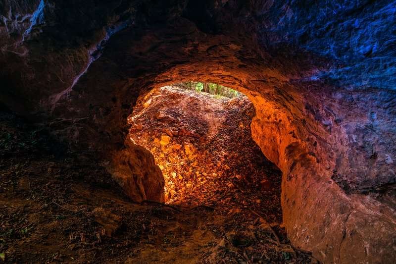 Tsonskaya Cave
