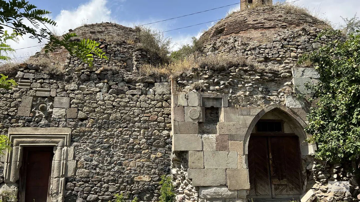 Turkish bath (ruins)