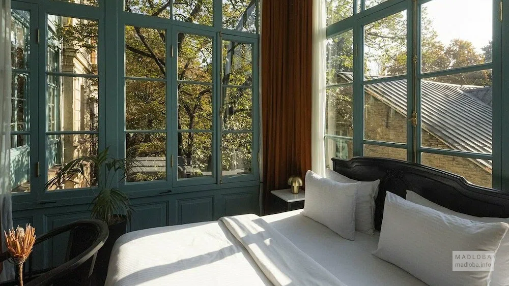 Двухместный номер в бутик-отеле  Unfound Door