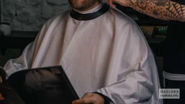 VIBE barbershop haircut