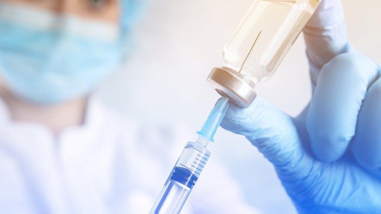 В Грузии продолжат использование препарата AstraZeneca, не смотря на инцидент с медсестрой