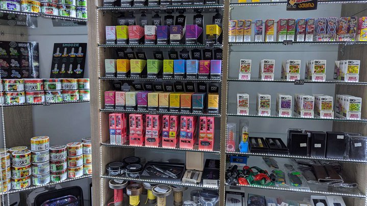 ვაპე ოთახი No1 (ბარათაშვილის ჩიხი 41)