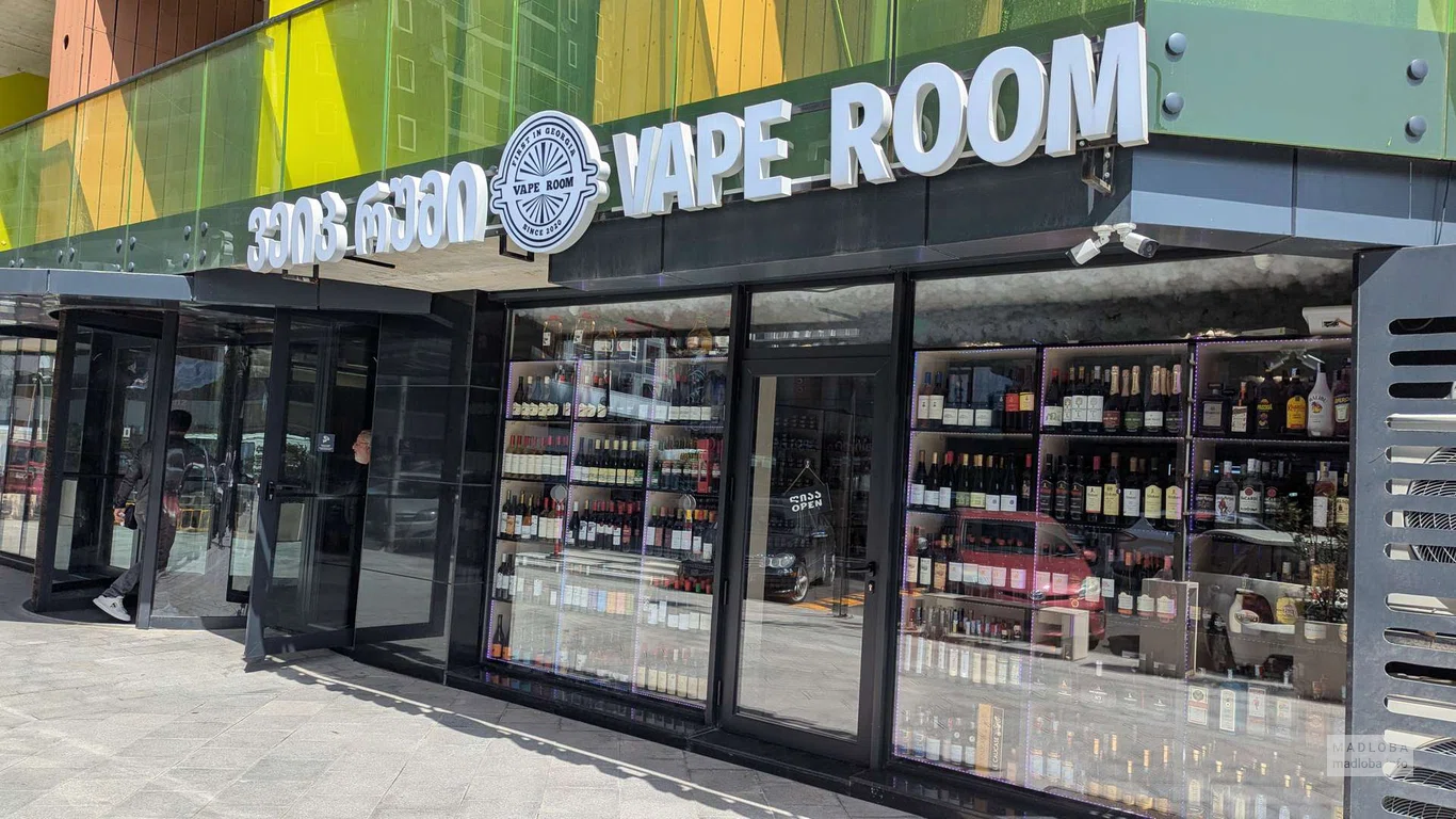 Vape Room в Батуми — магазин вина, крепкого алкоголя и вейпов на ул. Адлиа
