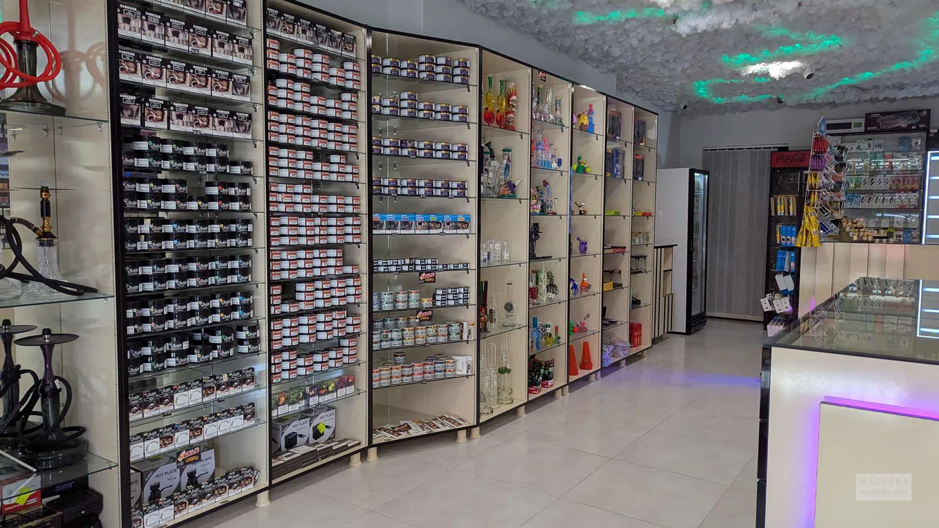 Кальяны, вейпы, смеси в Vape Room