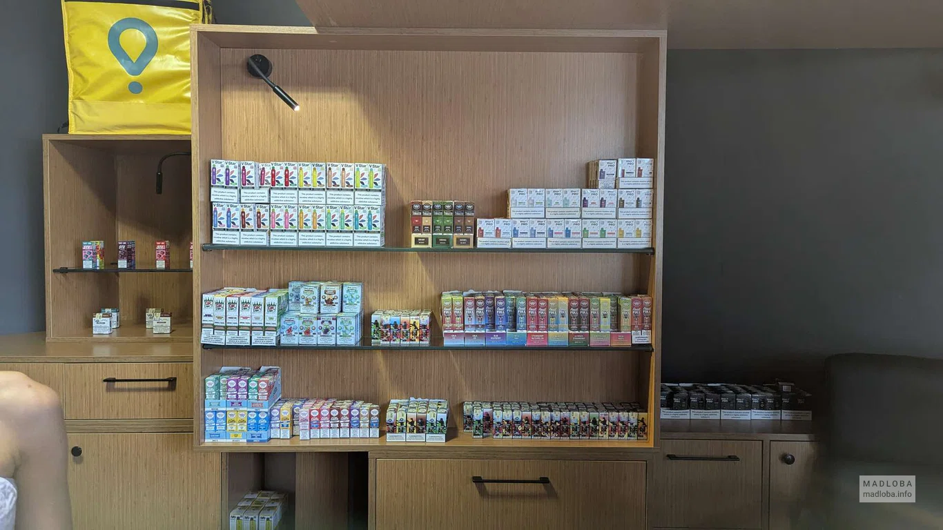 Широкий ассортимент продукции для вейперов.