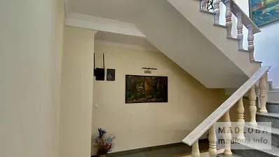Лестница в Old Batumi Villa