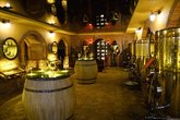 ღვინის გალერეა / Wine Gallery