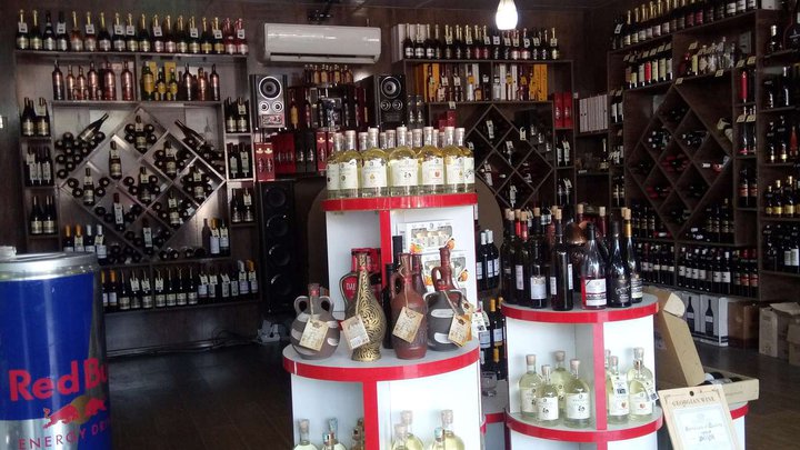 Wine House (67 Takaishvili St.)