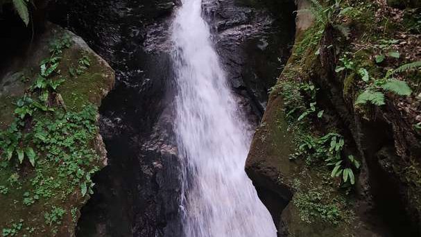 Водопад Чкуми