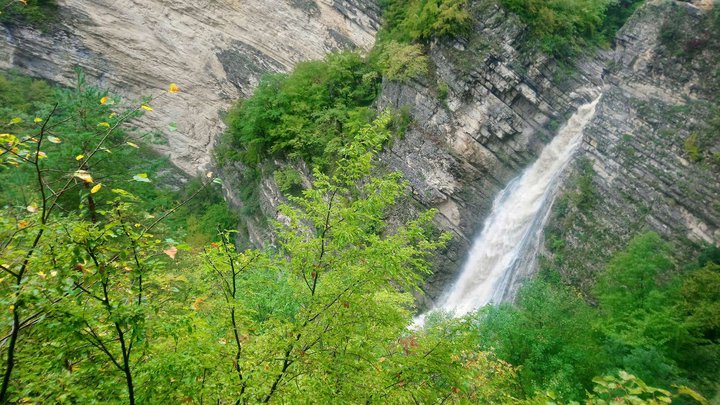 Gvirishi Waterfall