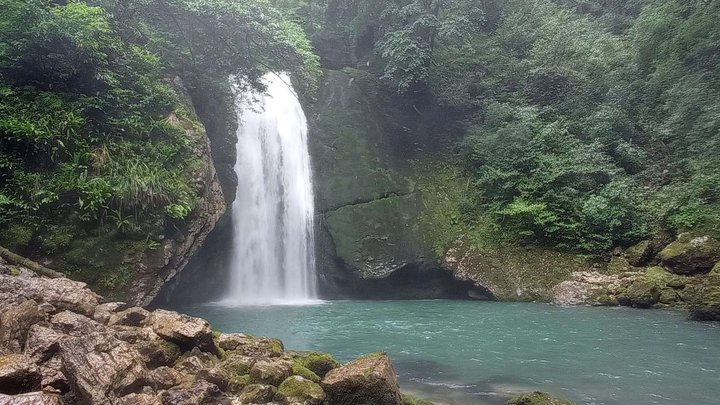 Intsira (Intsra) Waterfall