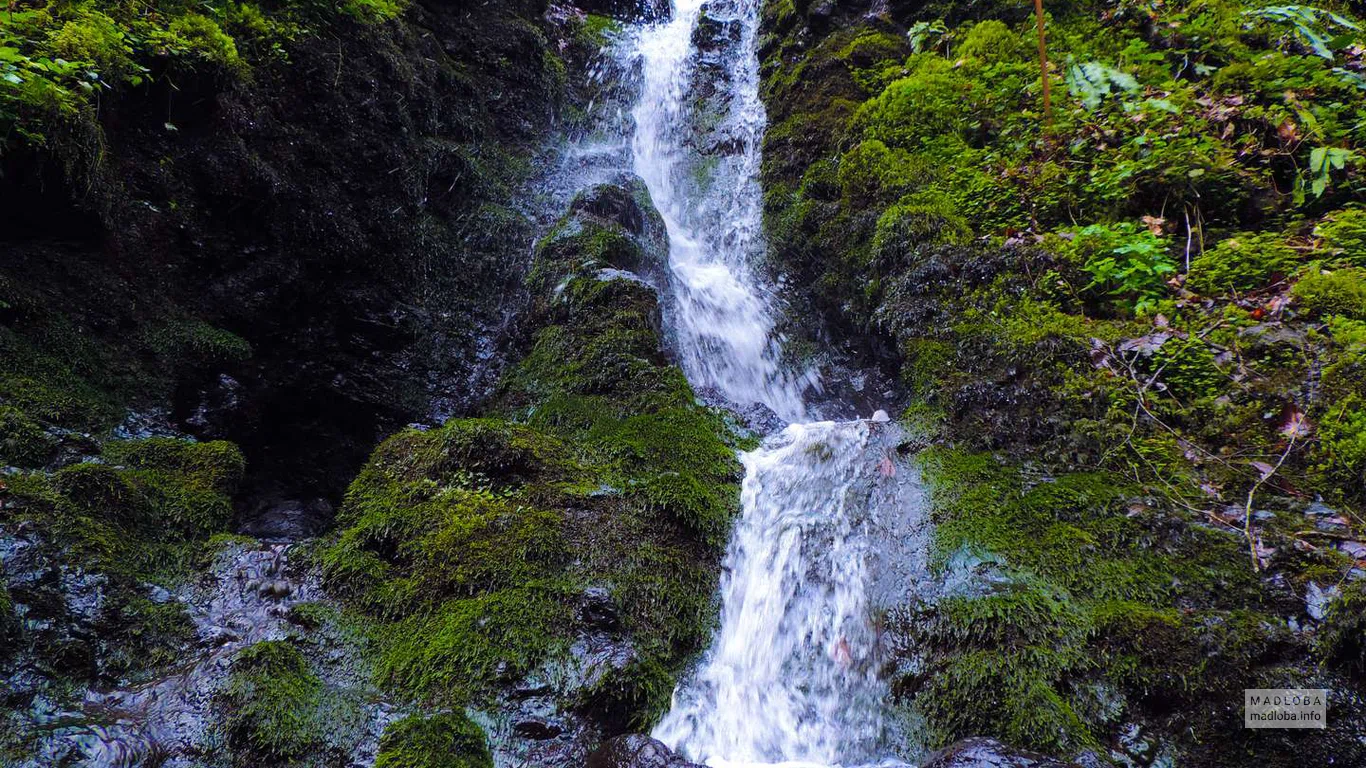 Водопад Саквихиа