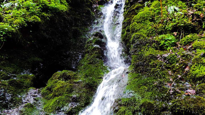Sakvihia Waterfall