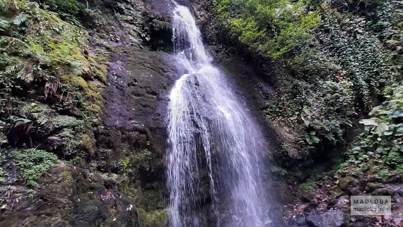 Водопад Тсаблнари
