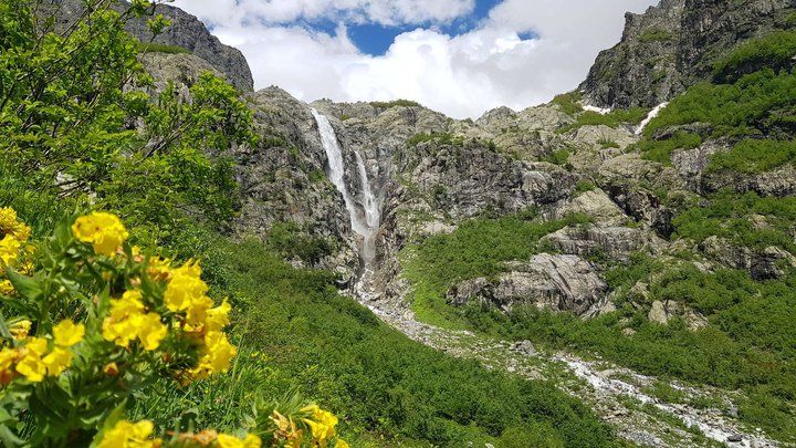 Ushba (Shdugra) Waterfall