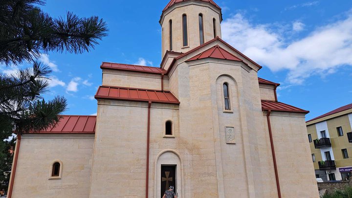 Amagleb Church