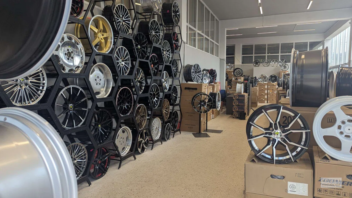 Wheel Room в Батуми — диски, шины, шиномонтаж