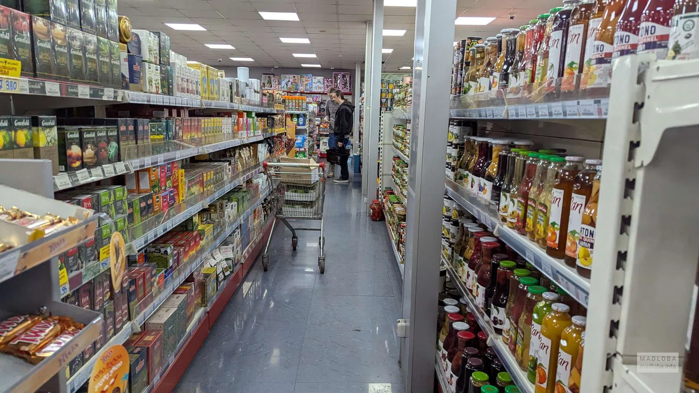 Продукты в супермаркете Willmart