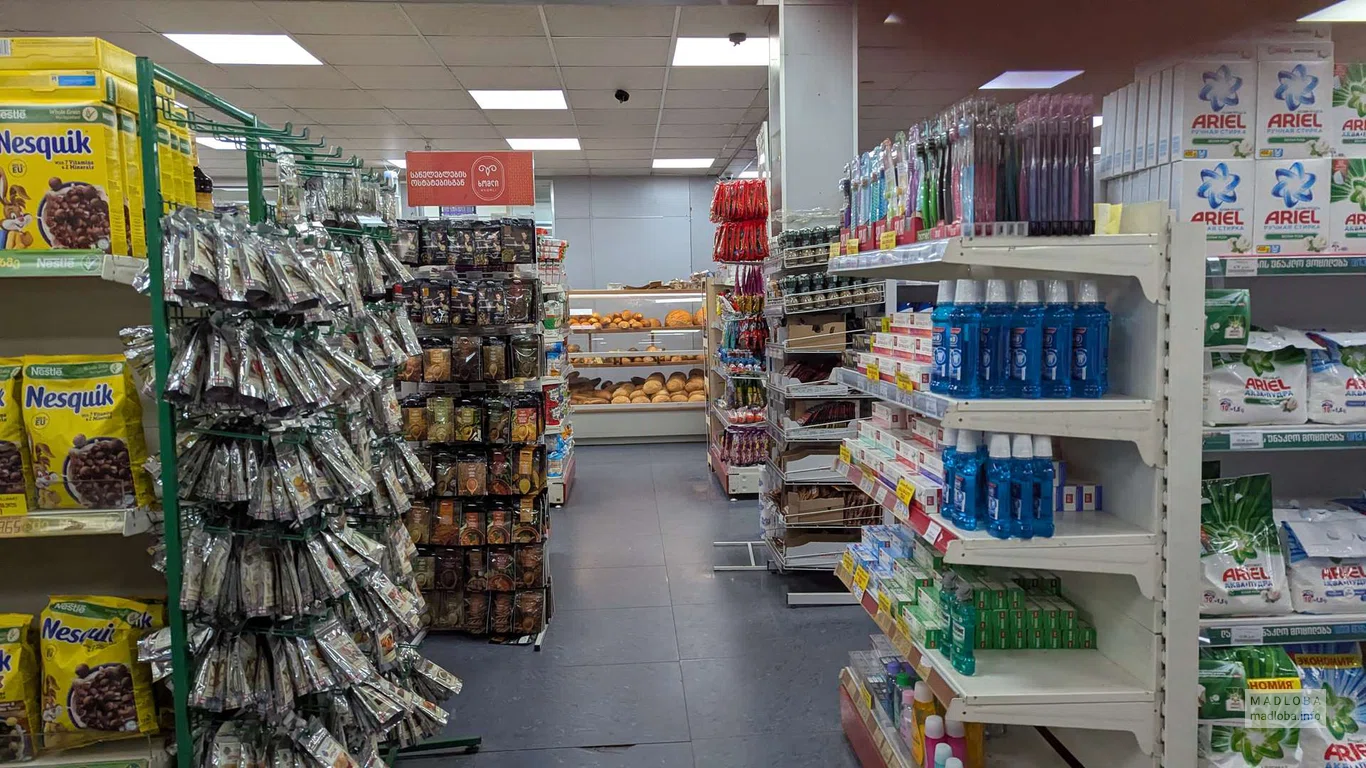 Супермаркет "Willmart" на улице Шалвы Инасаридзе в Батуми