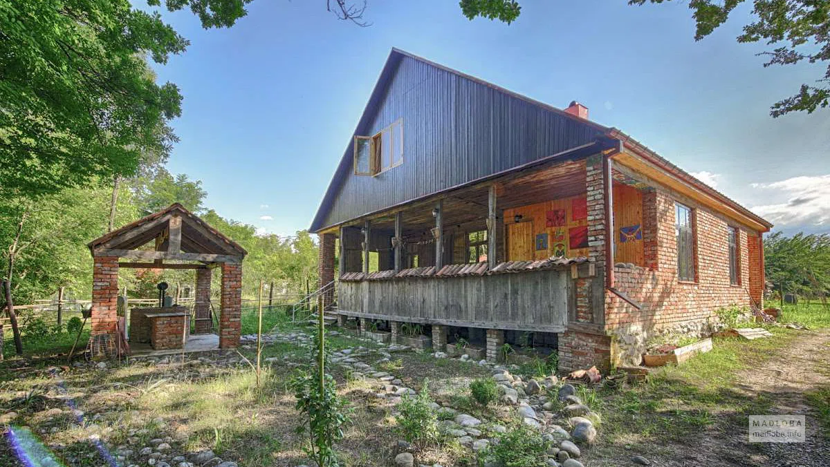 WineGenius — винодельня в Имеретии с дегустациями и домашней кухней