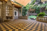 Self-guided tours in Tbilisi
