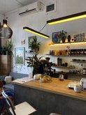 Yumuri ceramics & coffee