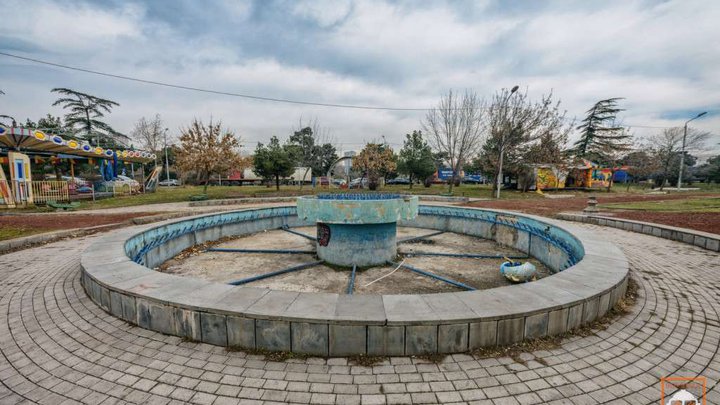 Заброшенный парк аттракционов в Самгори